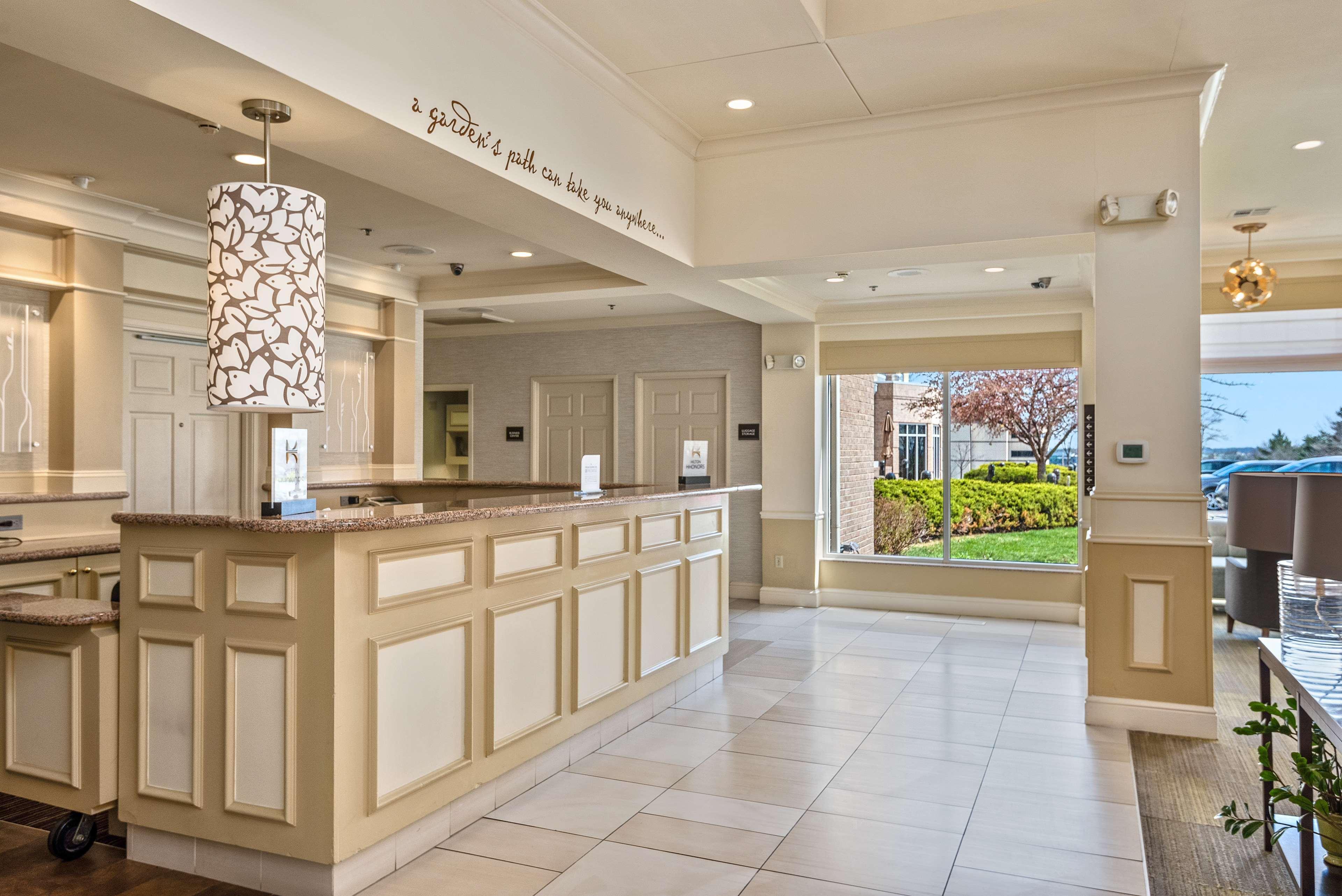 Hilton Garden Inn Overland Park Exterior photo