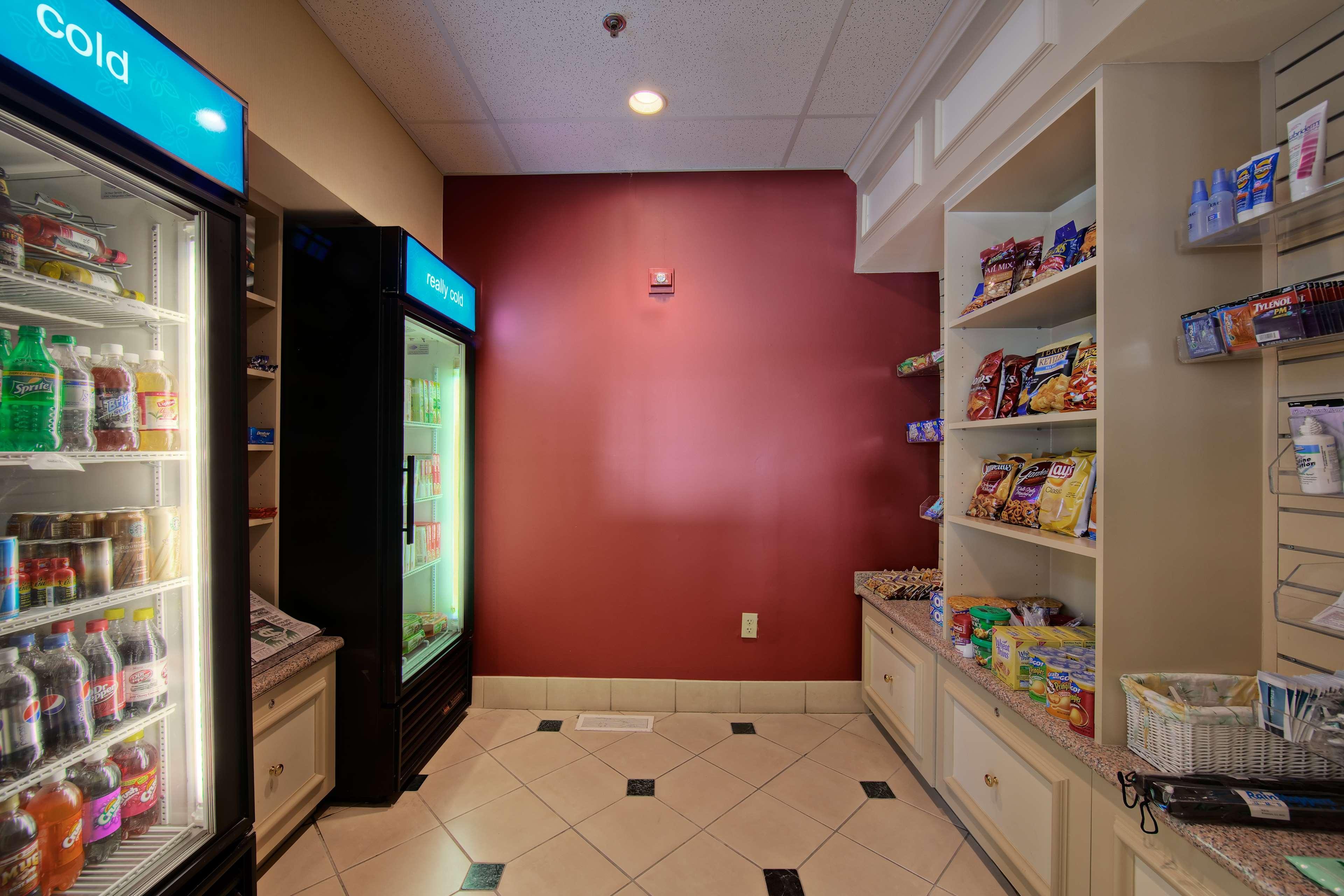 Hilton Garden Inn Overland Park Restaurant photo