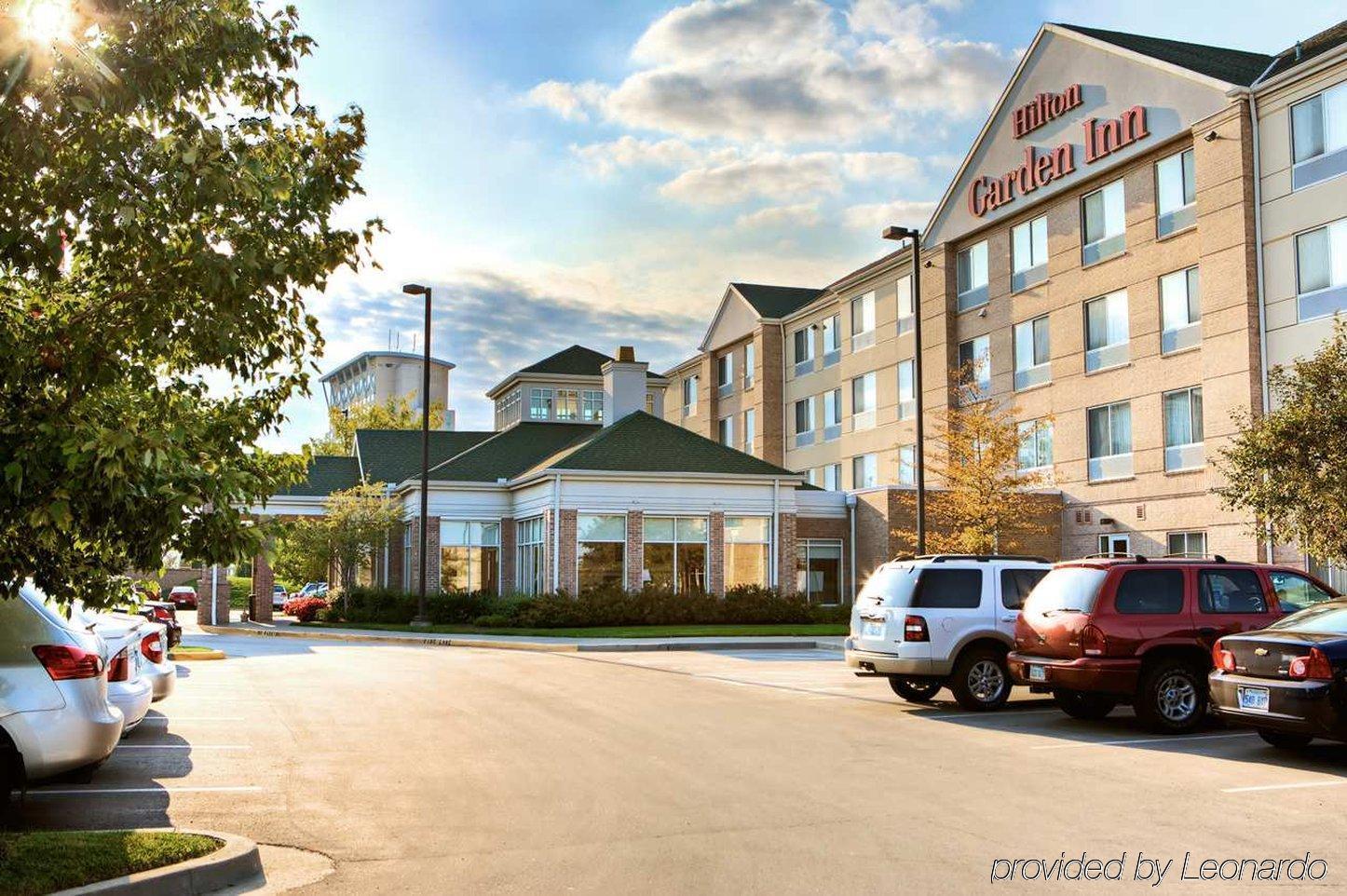 Hilton Garden Inn Overland Park Exterior photo